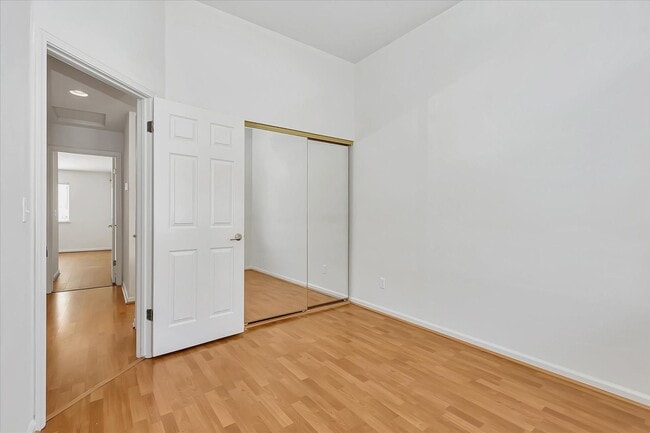 Building Photo - Bright 3 Bedroom Home with High Ceilings in Desirable San Jose Neighborhood