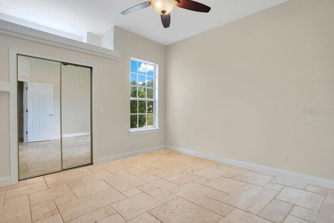 Building Photo - 8527 Summerville Pl
