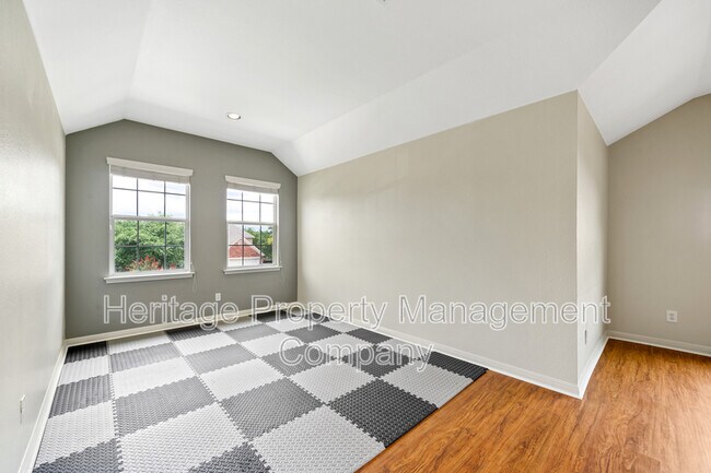 Building Photo - 8627 Magdalena Run