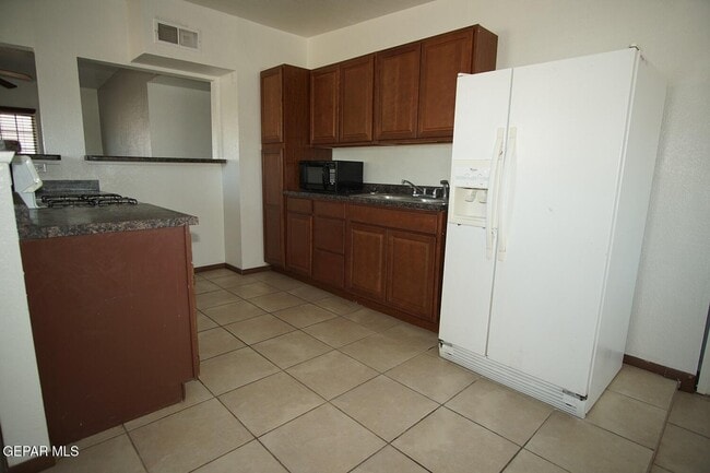 Building Photo - 8300 Mt Everest Dr