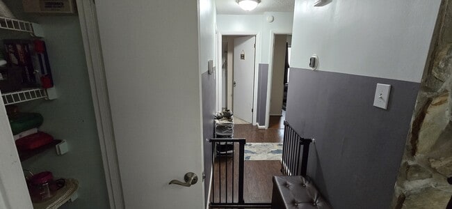 Building Photo - 1261 Eaglewood Dr