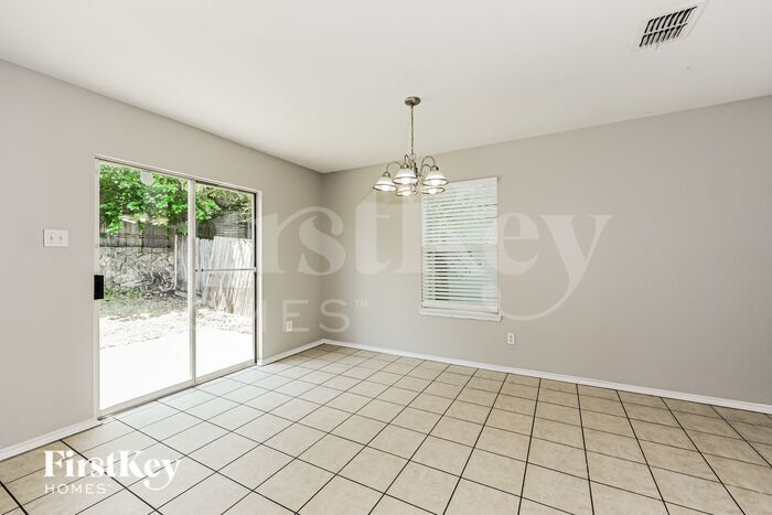 Building Photo - 1560 Sax Leigh Dr
