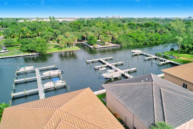 Building Photo - 2727 Treasure Cove Cir
