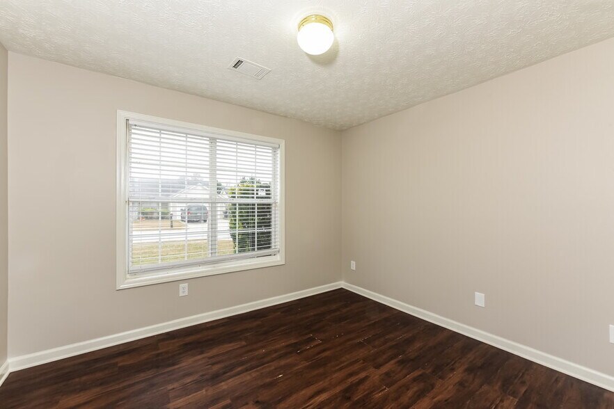 Building Photo - 11441 Vinea Ln