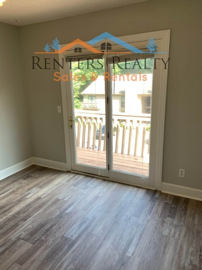 Building Photo - 1 Bedroom Condo On Chapman Mountain