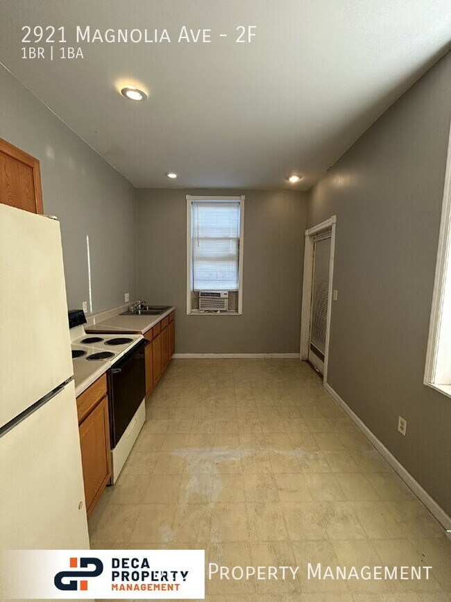 Building Photo - 2921 Magnolia Ave