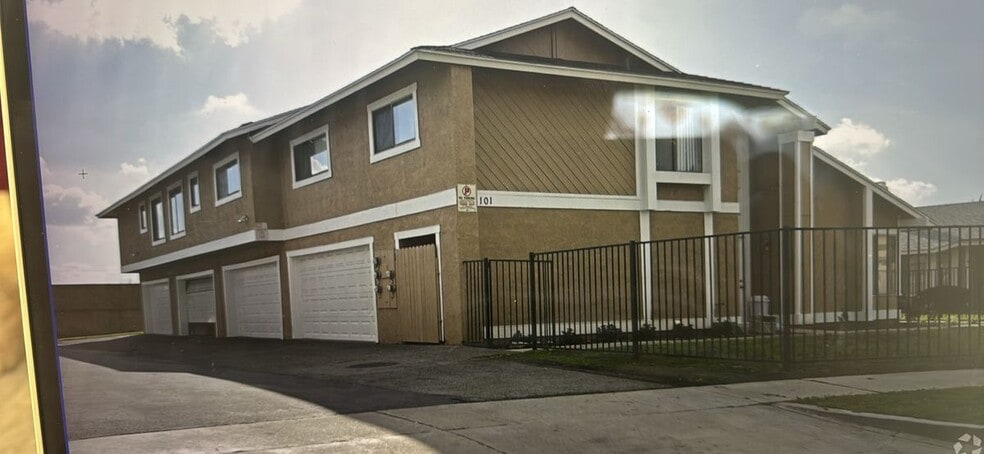 Building Photo - 101 Wiseman Way