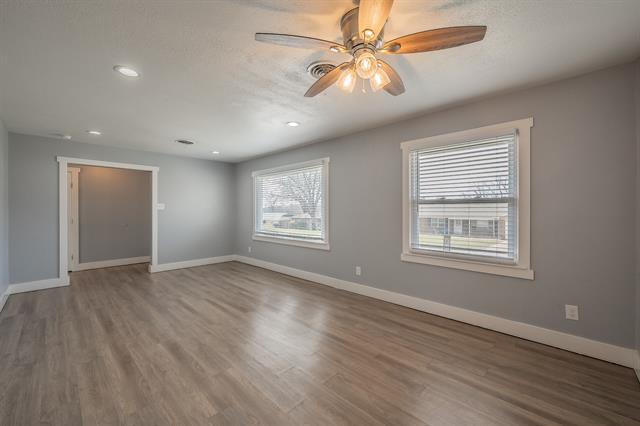 Building Photo - 3612 Dawn Dr