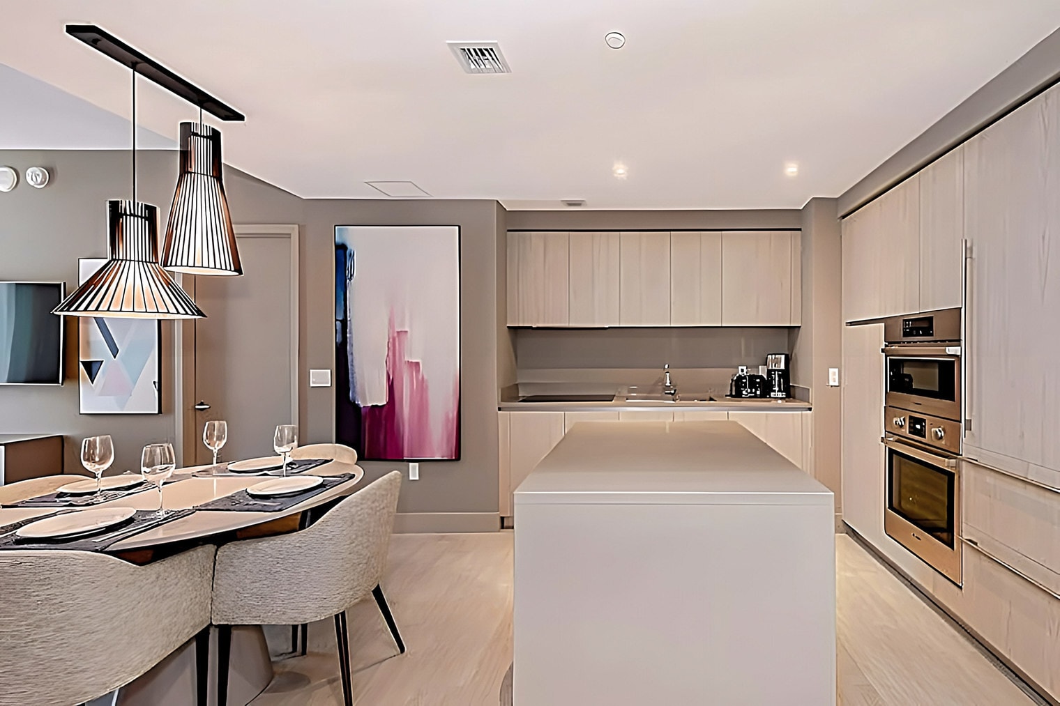 Building Photo - 4010 S Ocean Dr