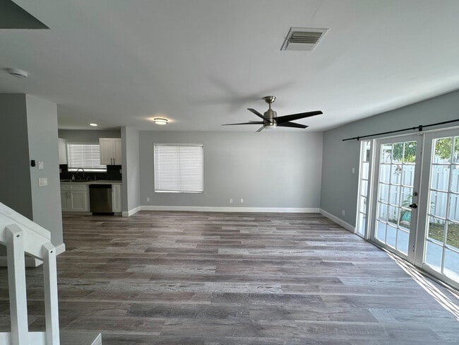 Building Photo - 5516 NW 22nd St