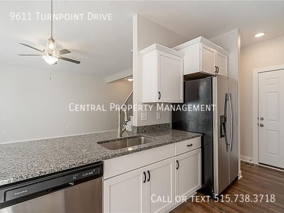 Building Photo - 9611 Turnpoint Dr
