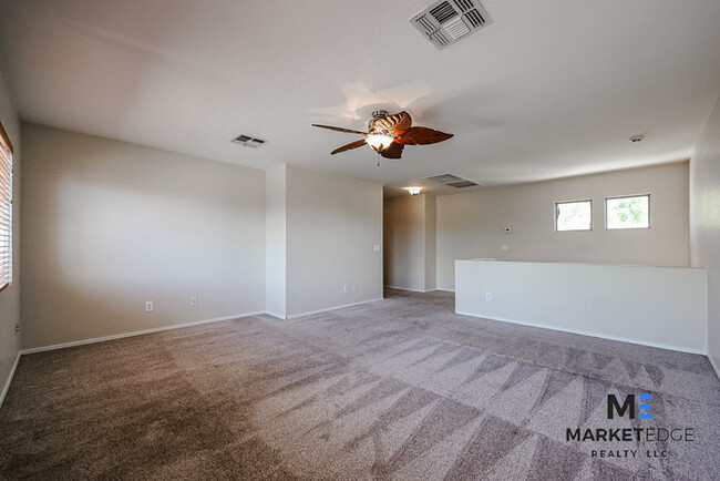 Building Photo - Home at El Mirage Rd/Cactus Rd! JOIN THE W...