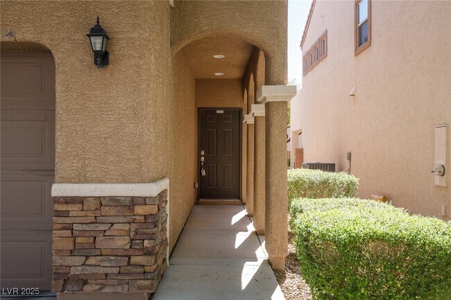 Building Photo - 2872 Glass Vine Ct