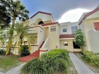 Building Photo - 1423 Avon Ln