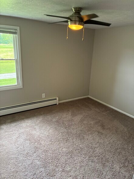 Building Photo - 12208 Shiloh Dr