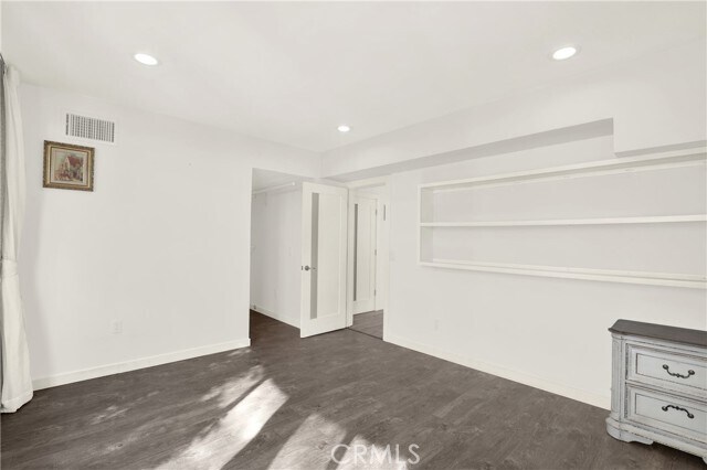 Building Photo - 2510 Glenneyre St