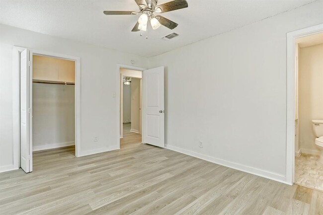 Building Photo - 5205 Palo Blanco Ln