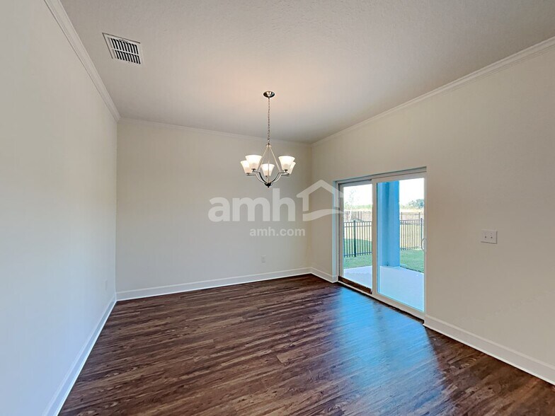 Building Photo - 3537 S Bartlett Way