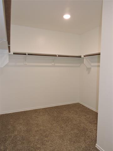 Building Photo - 305 Silo Cir