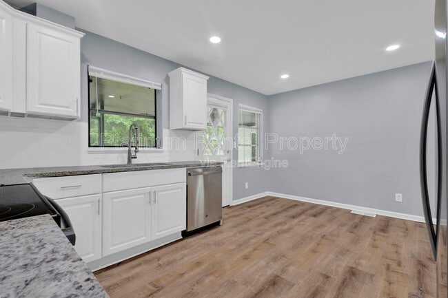 Building Photo - 2315 Shancey Ln