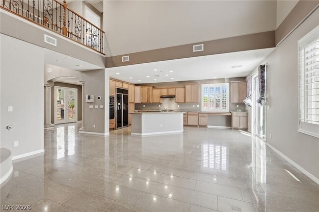 Building Photo - 10344 Shropshire St