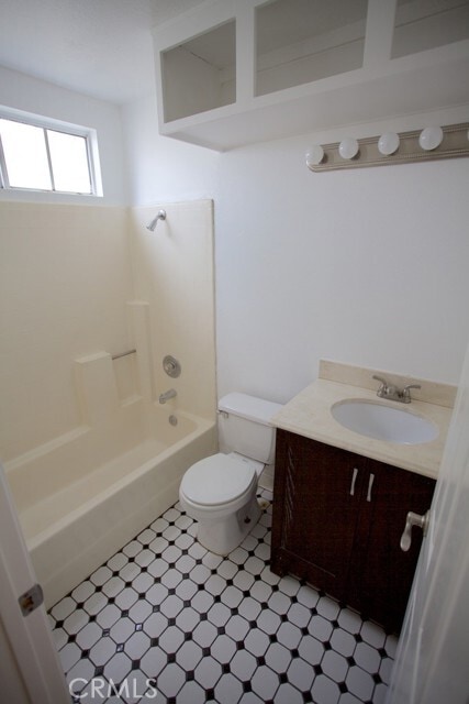 Building Photo - 92 Via Prado