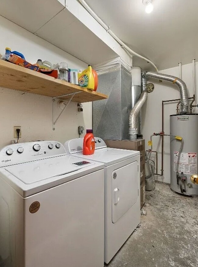 Building Photo - FULLY GUTTED & RENOVATED 4-Bedroom Condo N...
