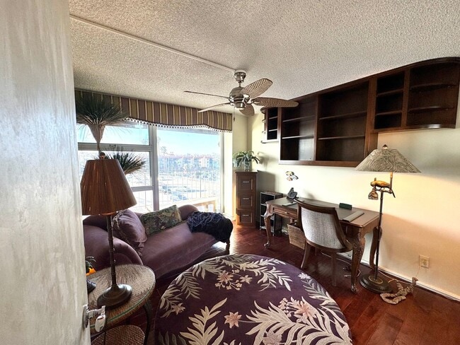 Building Photo - Waterfront Living in Naples - Furnished 2BD/2BA with Bay Views