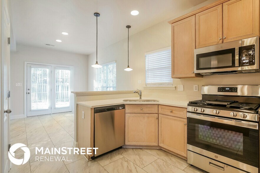 Building Photo - 100 Chesser Loop Rd