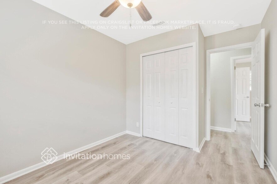 Building Photo - 7444 Sandhurst Rd S