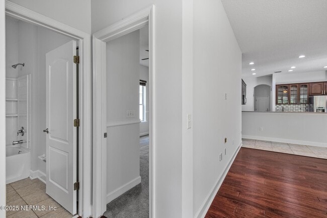 Building Photo - 2908 Woodbridge Crossing Ct