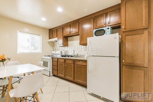 Building Photo - 4124 Gamma St