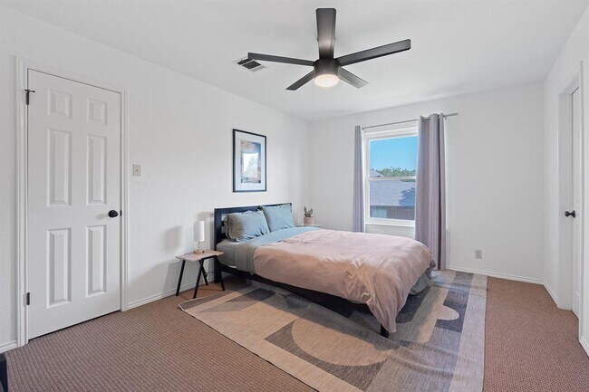 Building Photo - 7604 Vail Valley Dr