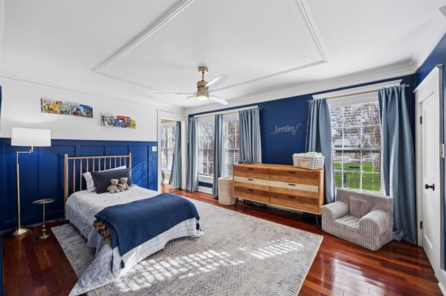 Building Photo - 704 Williams St