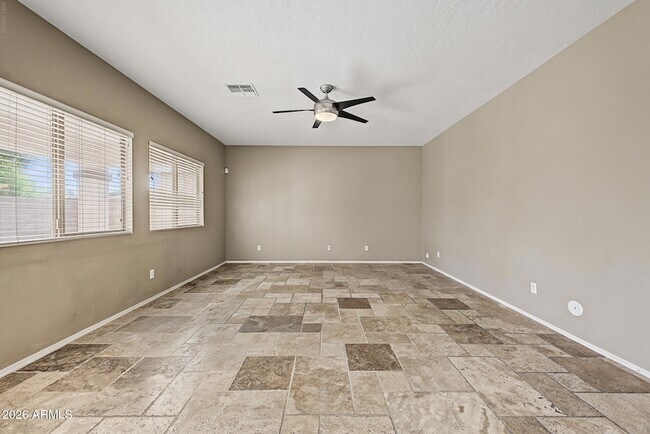 Building Photo - 1433 E Canyon Creek Dr