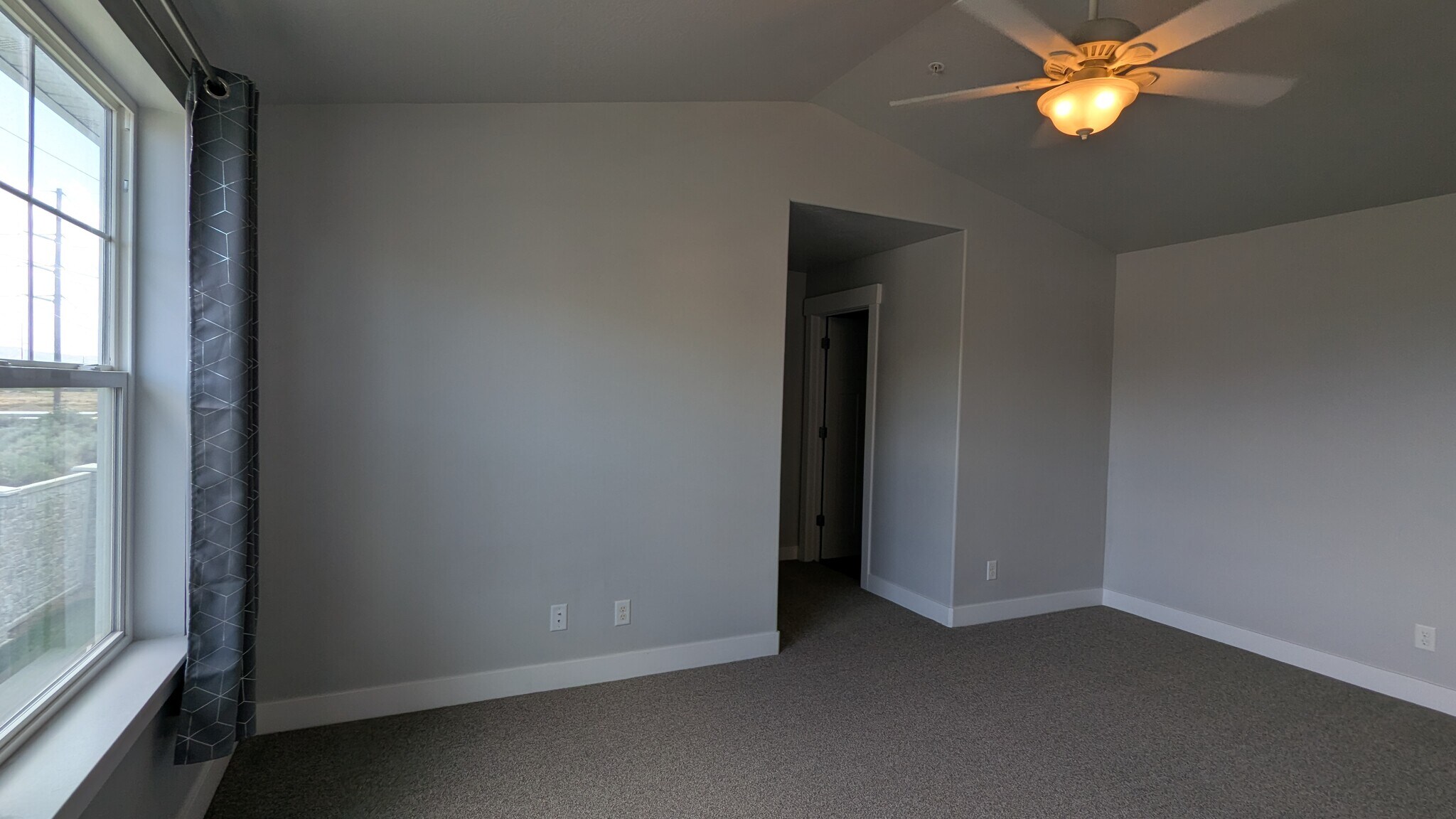 Building Photo - 2457 W 500 S