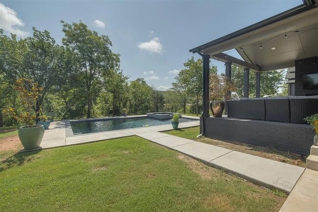 Building Photo - 29786 Vineyard Mdw Rd