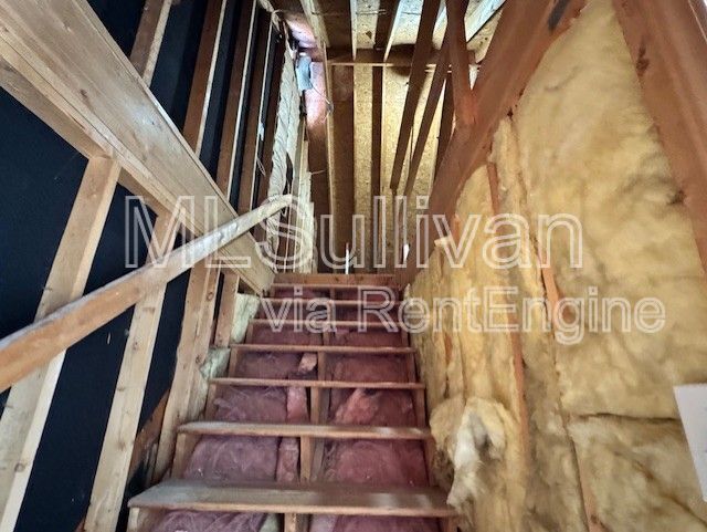 Building Photo - 302 Rushingwater Dr