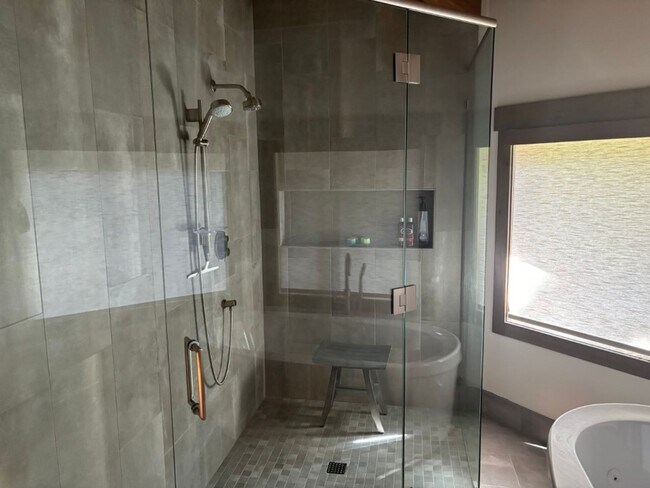 Building Photo - Winter Season Rental - The Estates in Incline Village, Nevada