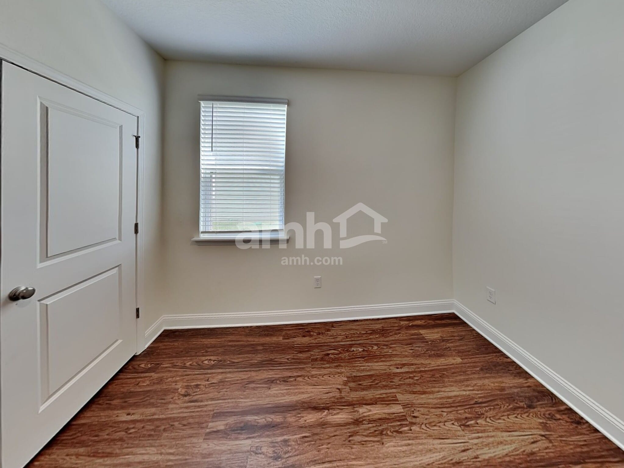 Building Photo - 151 Banyan Frst Dr