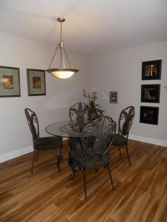 Building Photo - 4274 Calinda Ln