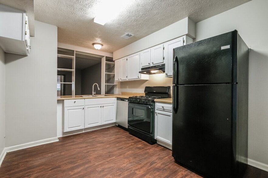 Building Photo - 946 Ohara Dr