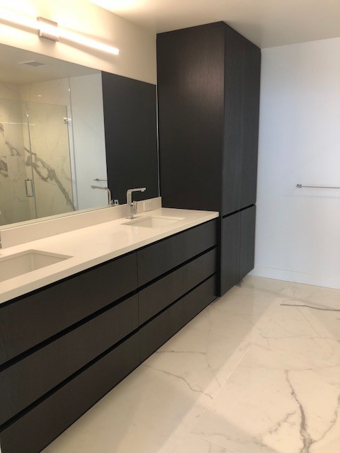 Master bathroom - 1388 Kettner Blvd