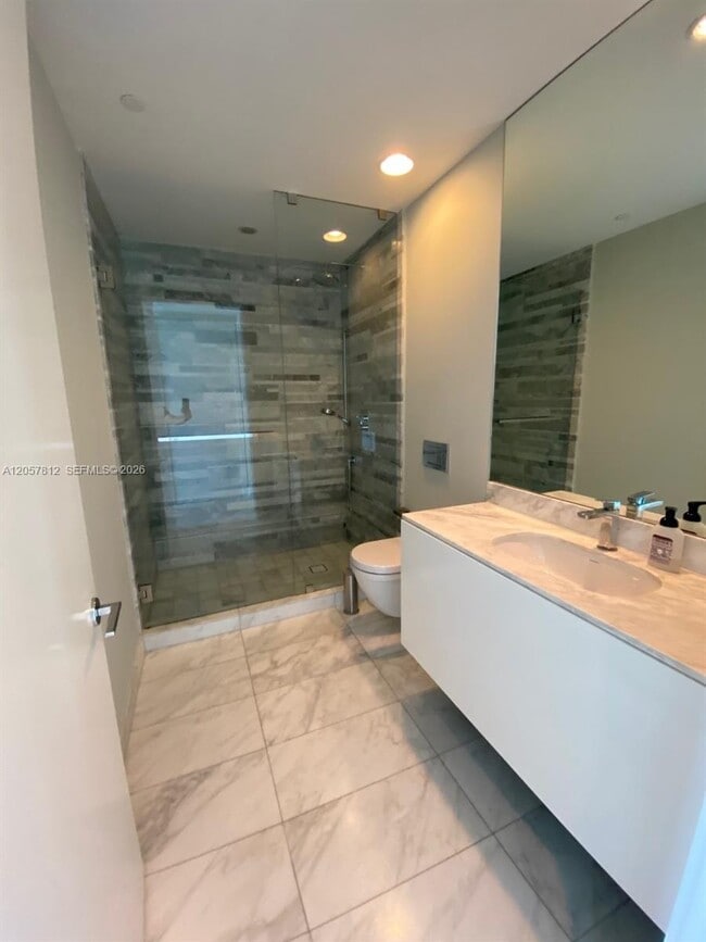 Building Photo - 10201 Collins Ave