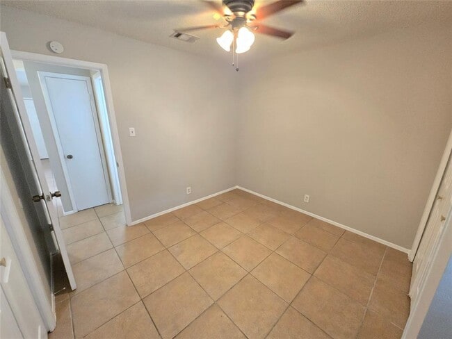 Building Photo - 12601 Teague Trail