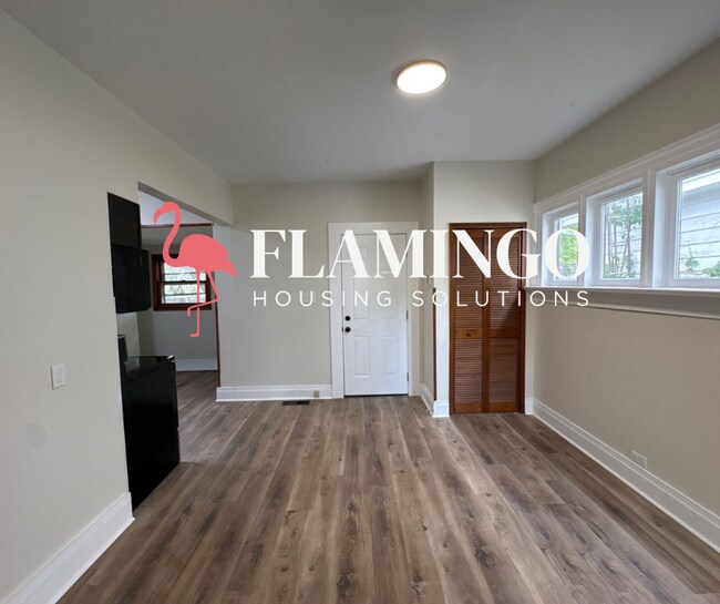 Building Photo - Freshly Remodeled 3BR Gem with Garage in Dayton’s Gem City