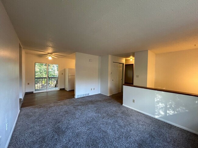 Building Photo - Beautiful Split-Level 6BR Home with Attached Garage and Fenced Yard +$300 Off First Month!