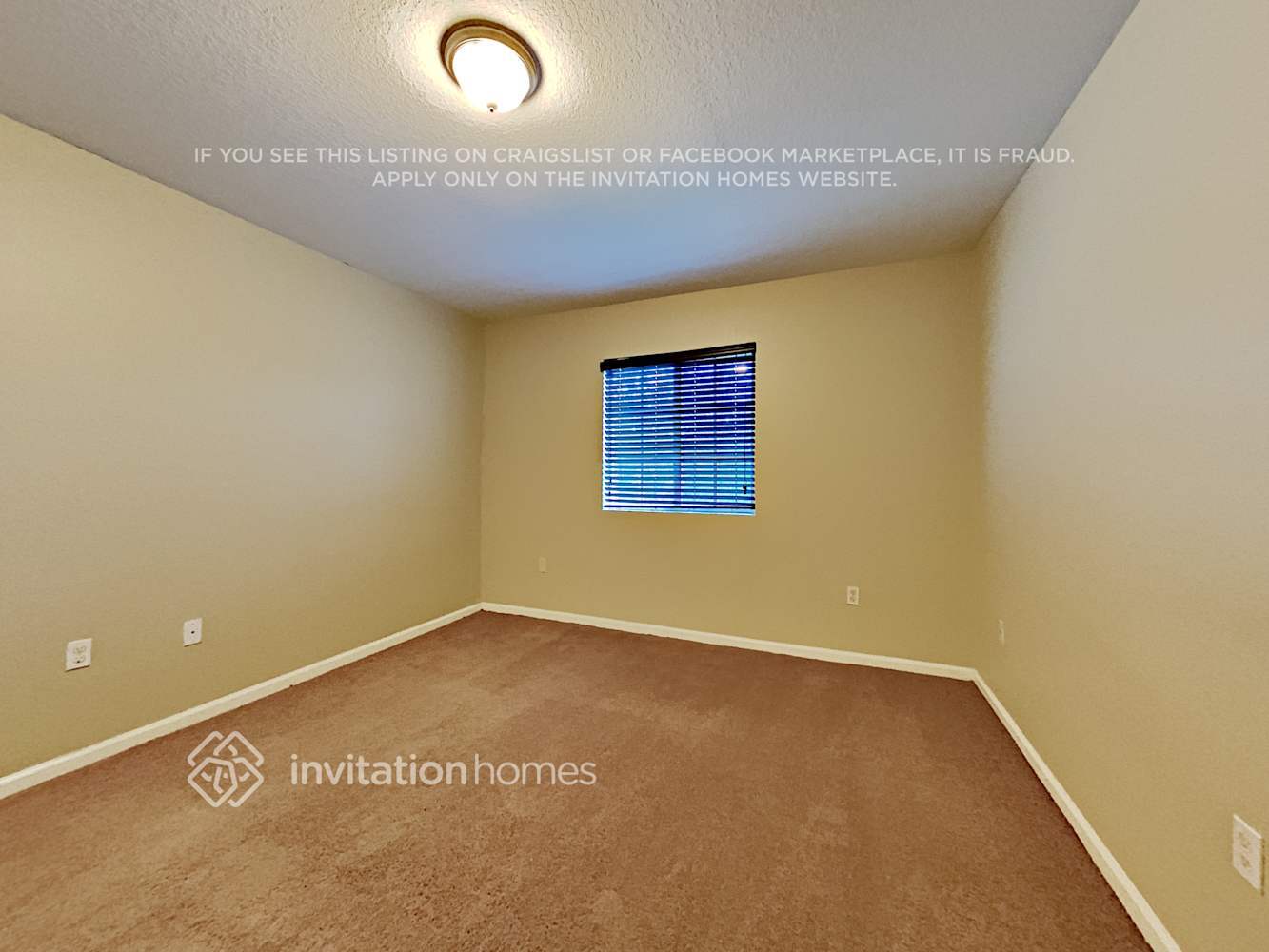 Building Photo - 27407 SW 143rd Ave
