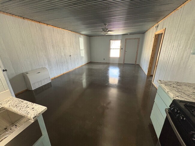 Building Photo - 2856 W Texas 154