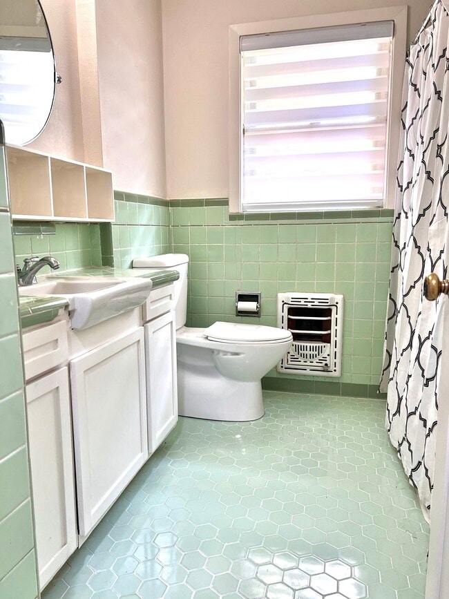 Building Photo - 118 Shannon Lee St